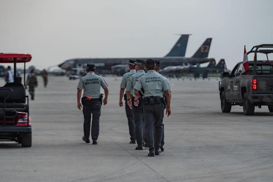Gunfire and explosions reported near Niamey airport amid ongoing insurgency
